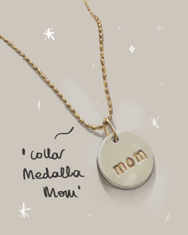 Collar mom