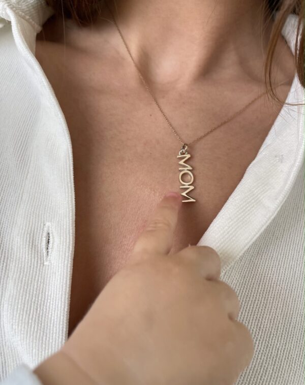 collar mom