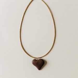 Collar corazon marron