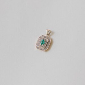 PRE ORDER Colgante Esmeralda Aurora
