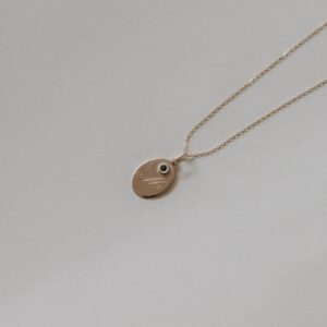 BAJO PEDIDO Collar con medalla inicial piedra en oro 18k o en oro 9k