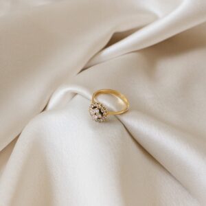 Anillo antiguo diamantes